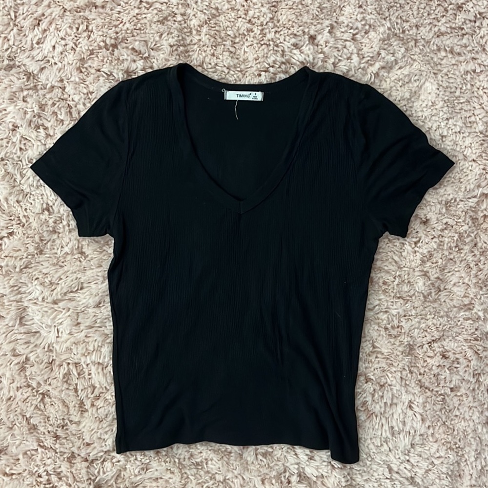 timing rubbed v neck short sleeve